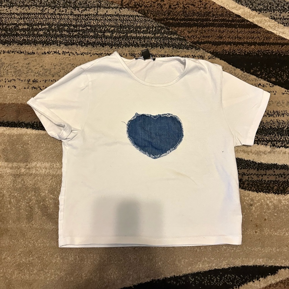 Kids white hearted tee